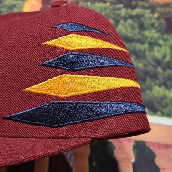 Cleveland Cavs Snapback Hat Mitchell & Ness‎ - Picture 4 of 7